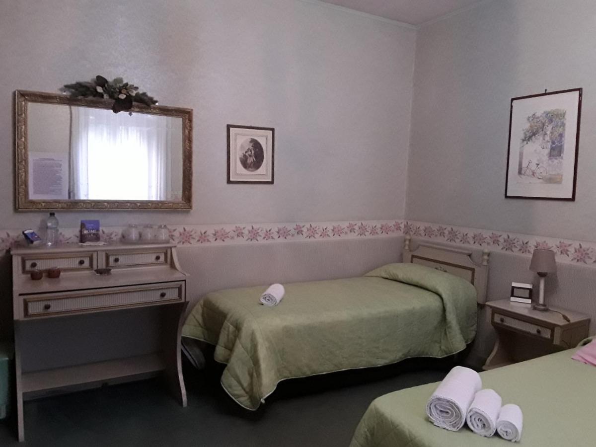 Bed and breakfast Ambrabed Lunghezza Station Extérieur photo