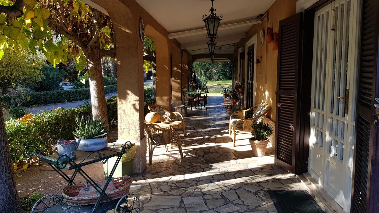 Bed and breakfast Ambrabed Lunghezza Station Extérieur photo